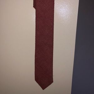 Skinny tie, light burgundy